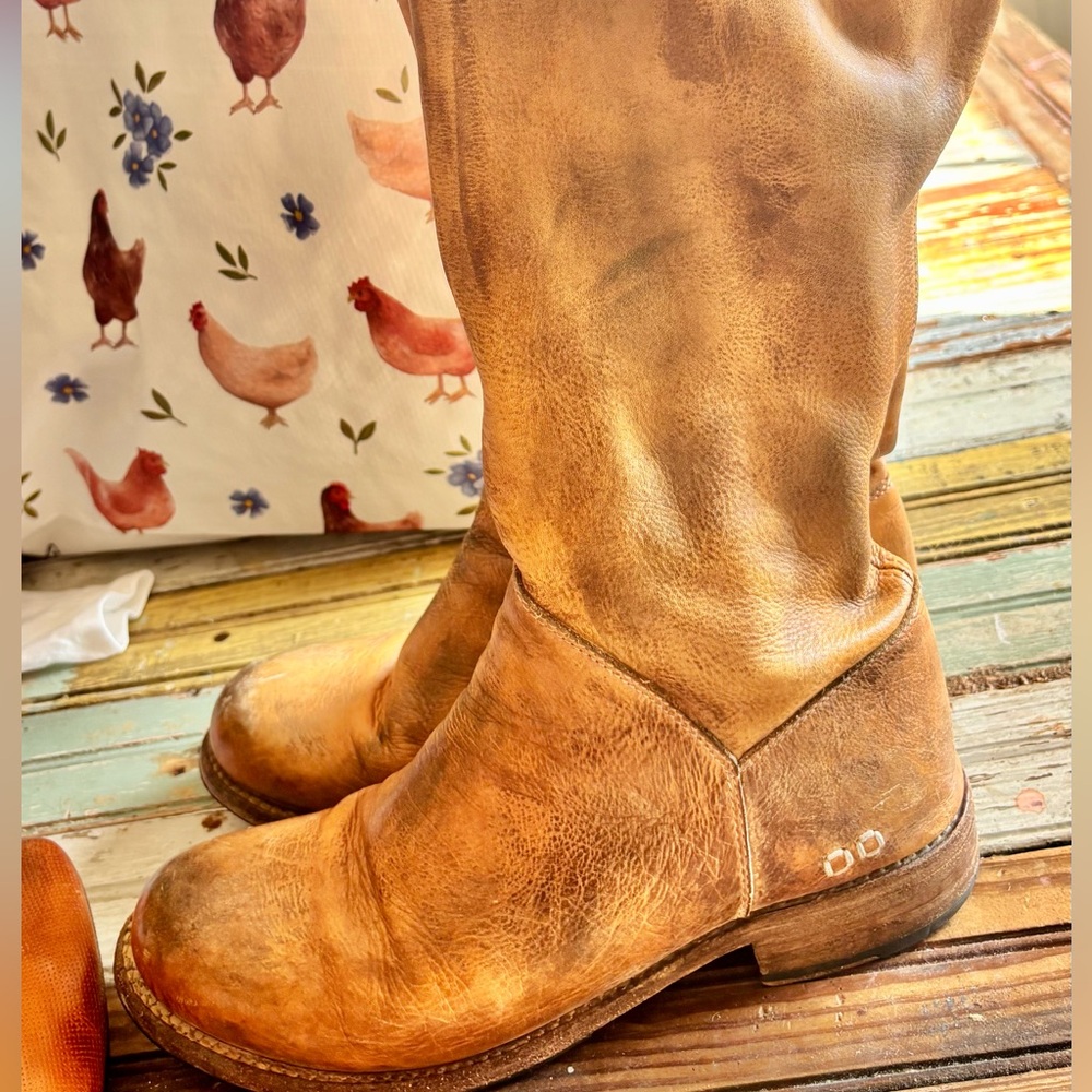 Bed Stu Tan Lace Up Boots